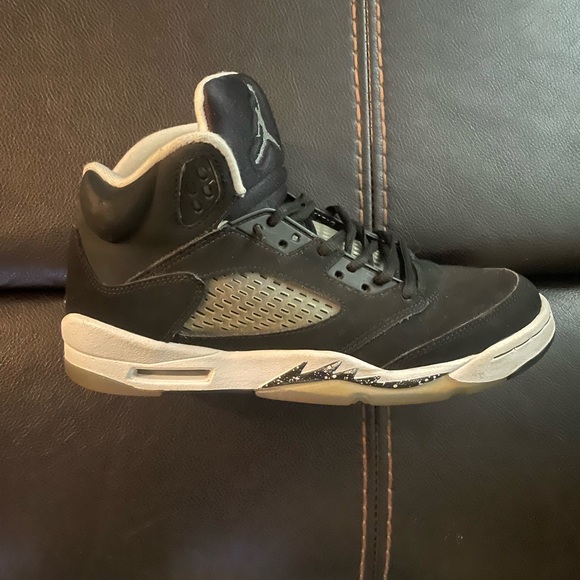 Authentic Air Jordan V “Oreo” - Picture 1 of 6
